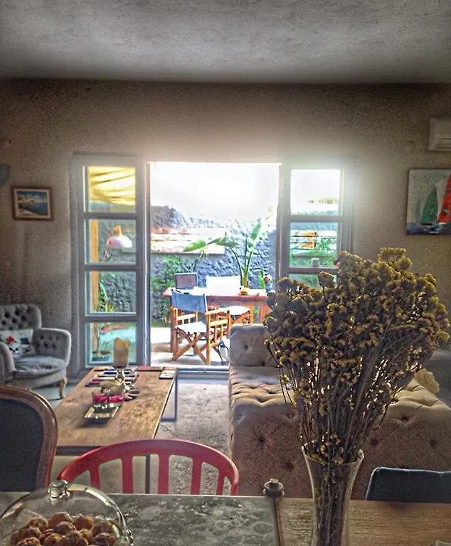 Alacati 330 Boutique Hotel (Adults Only)
